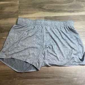Nike shorts women’s size large